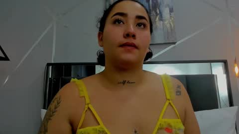 Snapshot of ayla_martinez chatting on January 11, 2025, 7:39 am Ayla online show from January 11, 2025, 7:39 am