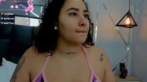 Snapshot of ayla_martinez chatting on March 2, 2025, 4:39 am Ayla online show from March 2, 2025, 4:39 am