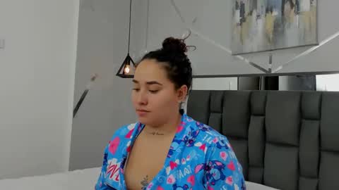Snapshot of ayla_martinez chatting on March 9, 2025, 7:45 am Ayla online show from March 9, 2025, 7:45 am