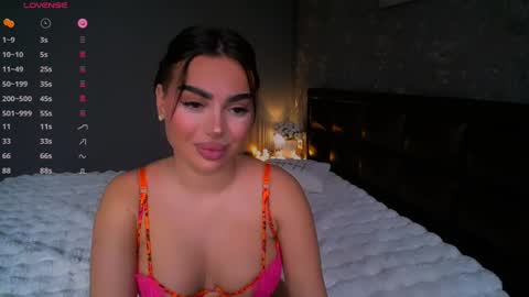 Ayla online show from December 8, 2024, 4:39 pm