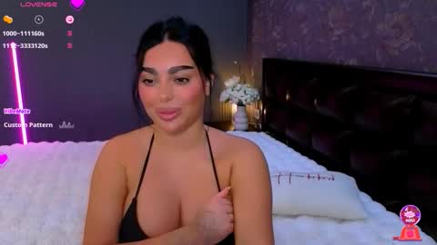 Ayla online show from October 14, 2025, 7:03 pm