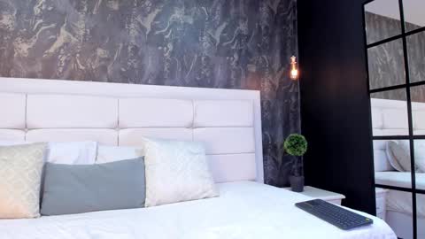 Ayleen online show from March 11, 2026, 5:19 pm