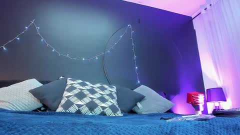 Aylen online show from December 17, 2024, 7:48 pm