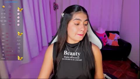 Snapshot of aylenmiller_ chatting on October 1, 2025, 2:17 am Aylen online show from October 1, 2025, 2:17 am