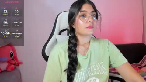 Aylen online show from June 24, 2026, 1:04 am