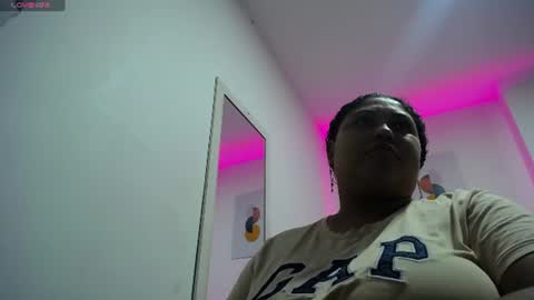 Snapshot of ayliinn_ chatting on June 10, 2026, 2:56 am Ayliinn online show from June 10, 2026, 2:56 am