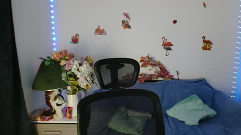 Aylin online show from April 29, 2026, 8:15 pm