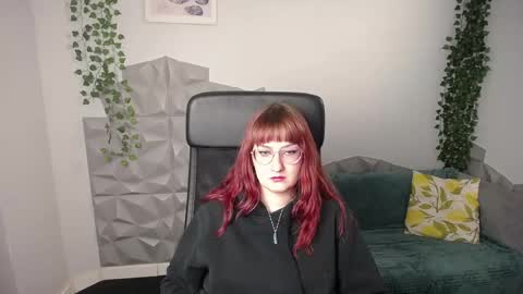 aylin_xxx online show from April 21, 2026, 12:44 pm