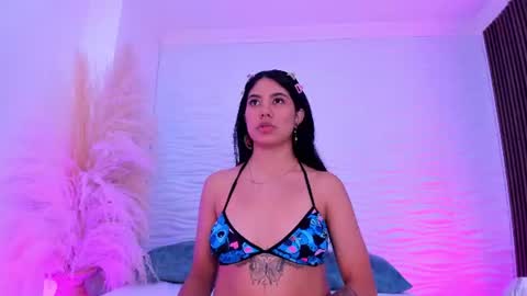 Snapshot of aylinlove_ chatting on June 10, 2026, 12:26 pm aylinlove_ online show from June 10, 2026, 12:26 pm