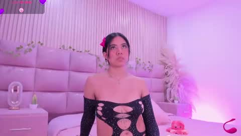 Snapshot of aylinlove_ chatting on June 24, 2026, 12:04 pm aylinlove_ online show from June 24, 2026, 12:04 pm