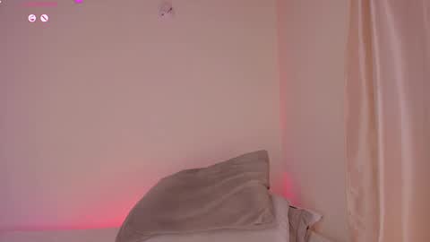 Snapshot of aylinz chatting on January 4, 2025, 5:05 am Alish online show from January 4, 2025, 5:05 am