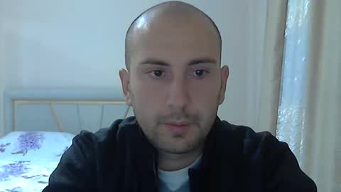 Snapshot of aymax95 chatting on October 31, 2025, 5:36 pm AYBOY online show from October 31, 2025, 5:36 pm