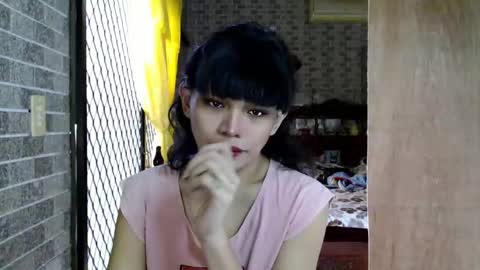 Snapshot of aymkyline chatting on October 25, 2025, 2:30 am aymkyline online show from October 25, 2025, 2:30 am