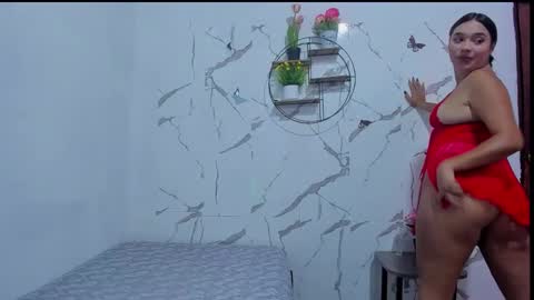 Aymy online show from February 1, 2026, 11:47 pm