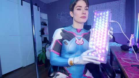 mia rand online show from January 18, 2025, 2:03 am