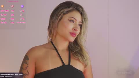 Snapshot of ayralee chatting on January 21, 2025, 4:43 am Ayra L online show from January 21, 2025, 4:43 am