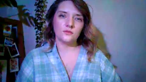 ayrix online show from September 11, 2025, 8:20 pm