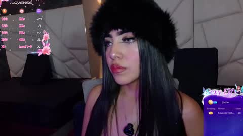 Aysel online show from December 22, 2025, 9:23 pm