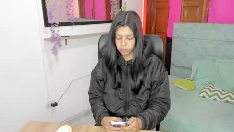 Aysha online show from May 6, 2026, 3:35 am