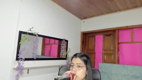 Aysha online show from May 8, 2026, 3:34 am