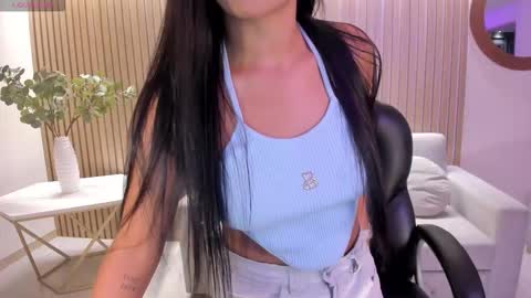 Snapshot of ayshelbrown chatting on September 28, 2025, 11:32 pm Ayshel online show from September 28, 2025, 11:32 pm