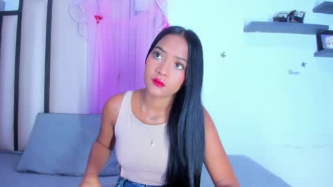 Aysheldoll online show from May 8, 2026, 11:37 am