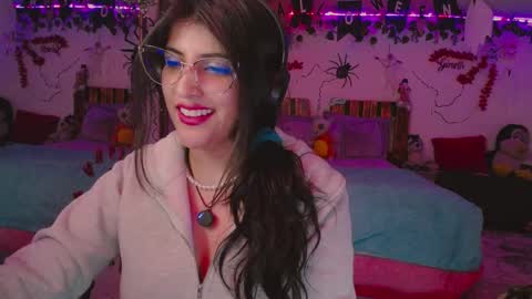 Azahar online show from October 7, 2025, 11:13 pm