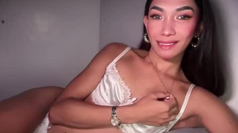 azalea_cum69 online show from June 14, 2026, 10:01 pm