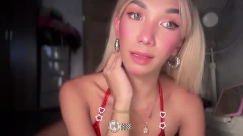 azalea_cum69 online show from June 18, 2026, 2:56 am