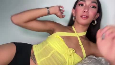azalea_cum69 online show from June 26, 2026, 4:55 pm