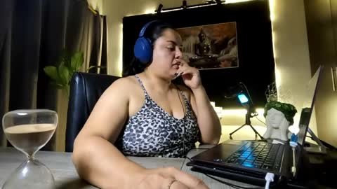 Goddess Azara online show from June 5, 2026, 4:13 pm