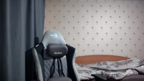 azazelmax online show from September 29, 2025, 8:35 pm