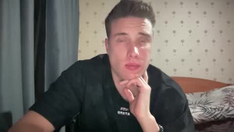 azazelmax online show from October 4, 2025, 10:08 pm