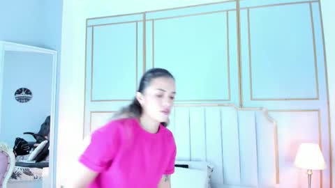 Ale online show from September 17, 2025, 11:12 am