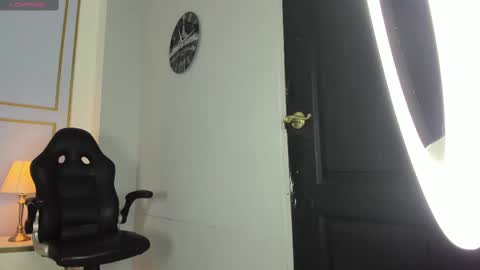 Ale online show from September 18, 2025, 11:12 am