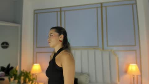 Ale online show from September 30, 2025, 11:15 am