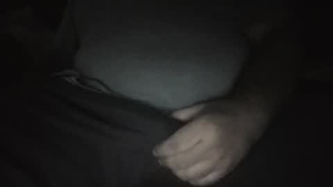 Snapshot of azizou83 chatting on October 20, 2025, 12:00 am azizou83 online show from October 20, 2025, 12:00 am