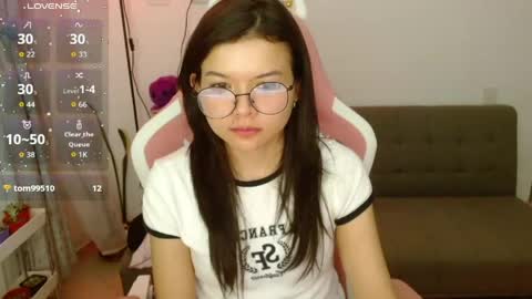 Azu  online show from May 8, 2026, 12:16 am