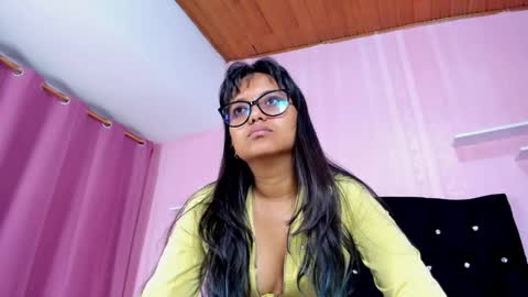 Snapshot of azul_moon chatting on October 4, 2025, 4:21 am azul_moon online show from October 4, 2025, 4:21 am