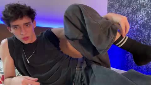 Snapshot of azulyfucsia chatting on October 26, 2025, 6:08 am nice boy online show from October 26, 2025, 6:08 am