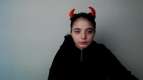 Snapshot of azumi_chan_ chatting on October 9, 2025, 10:24 am azumi_chan_ online show from October 9, 2025, 10:24 am