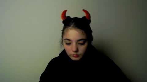 Snapshot of azumi_chan_ chatting on October 14, 2025, 10:10 pm azumi_chan_ online show from October 14, 2025, 10:10 pm