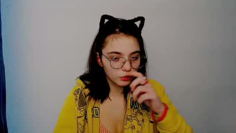 azumi_chan_ online show from January 19, 2026, 10:08 am