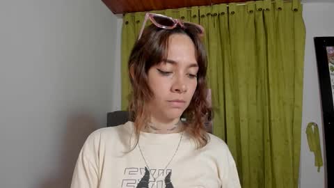 azumi saan online show from March 24, 2026, 1:43 am