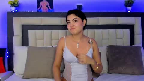 azumie online show from January 23, 2025, 7:07 pm