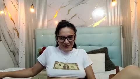 Snapshot of azura_lion chatting on May 26, 2026, 5:14 am azura lion online show from May 26, 2026, 5:14 am