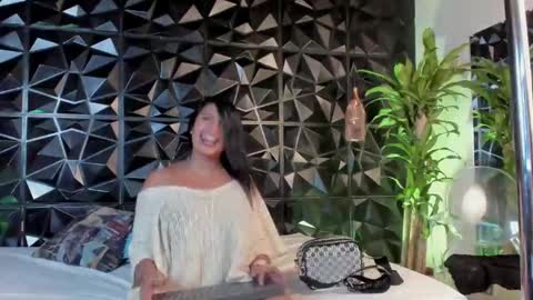 Snapshot of azuraby chatting on December 2, 2024, 2:31 am Azuraby online show from December 2, 2024, 2:31 am