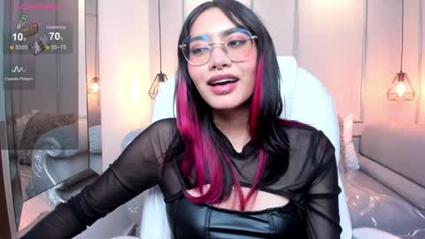 Azura online show from December 28, 2024, 10:23 pm