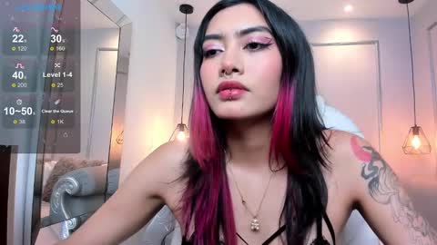 Azura online show from January 21, 2025, 7:28 pm