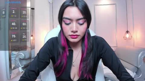 Azura online show from February 26, 2025, 10:20 pm